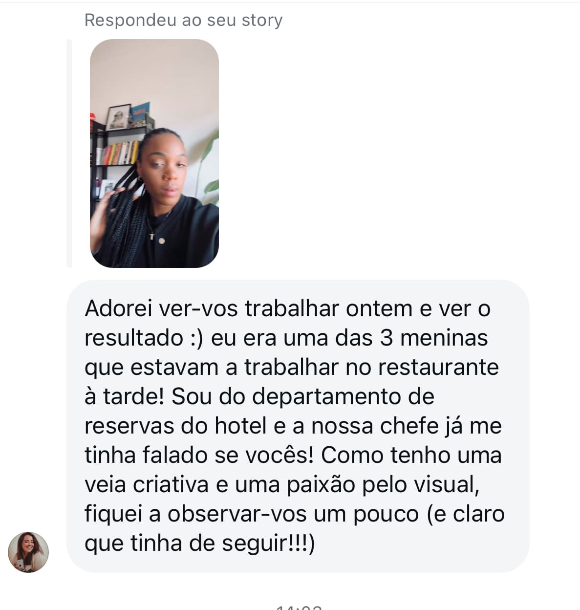 Print de mensagem no Instagram de uma colega de trabalho a elogiar o resultado de uma produção de conteúdo.